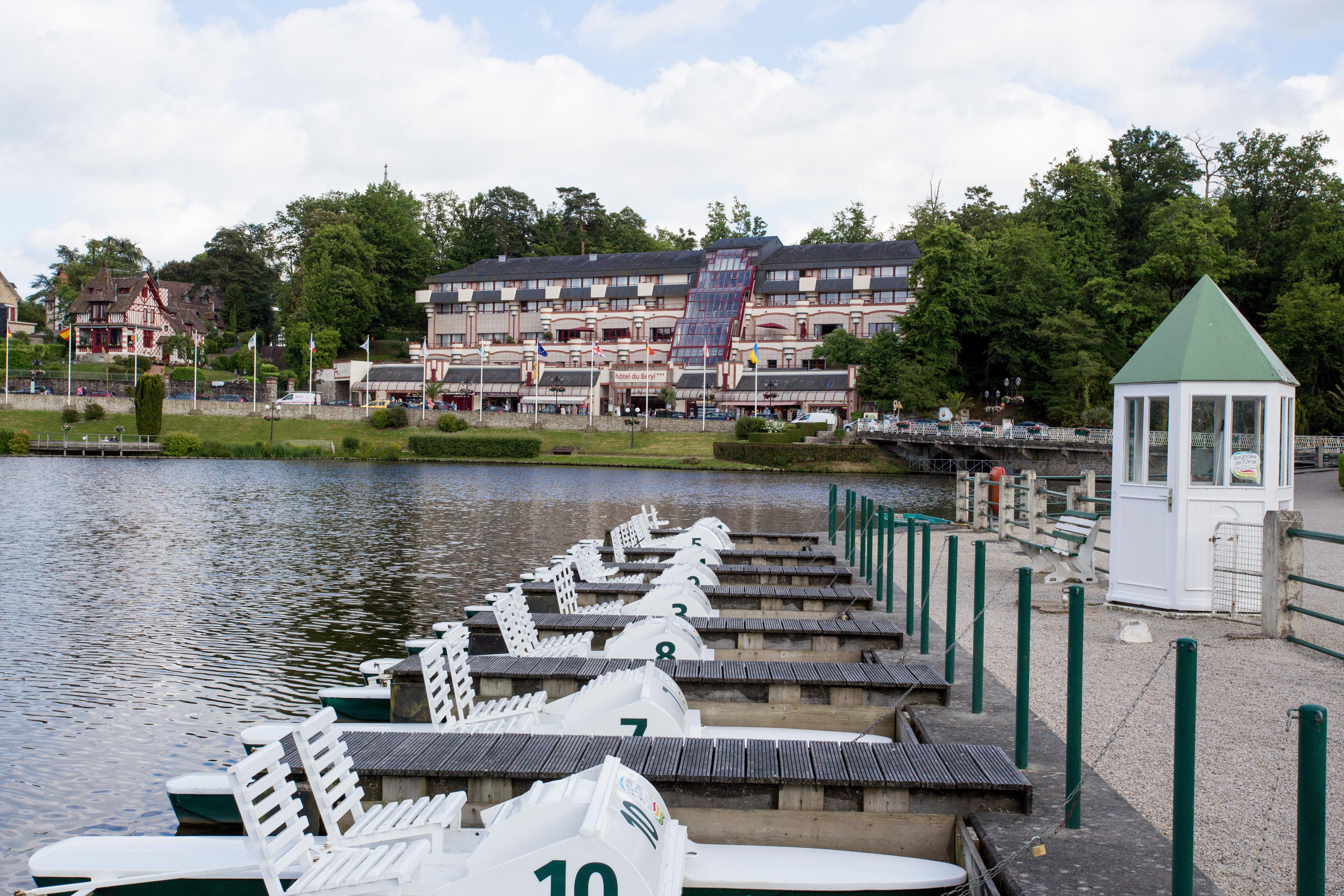 Hotel Spa Du Beryl Bagnoles de l'Orne Normandie Εξωτερικό φωτογραφία