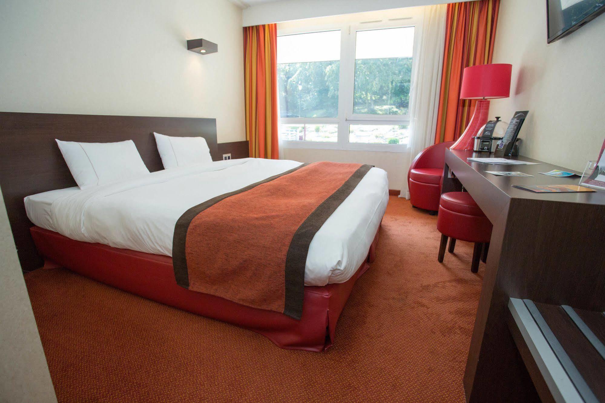 Hotel Spa Du Beryl Bagnoles de l'Orne Normandie Εξωτερικό φωτογραφία