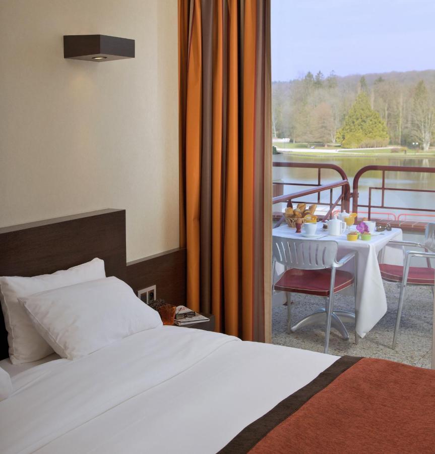 Hotel Spa Du Beryl Bagnoles de l'Orne Normandie Εξωτερικό φωτογραφία
